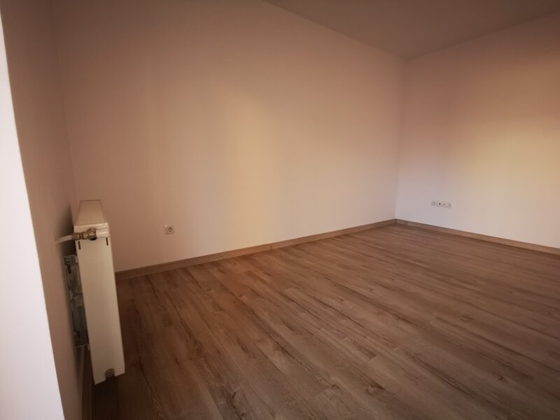 Floresti, jud. Cluj, de vanzare apartament 2 cam. finisat,
